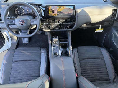 2026 Nissan Pathfinder SV 4WD