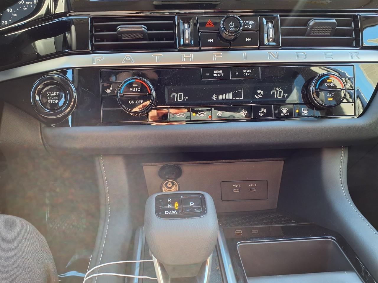 2026 Nissan Pathfinder SV