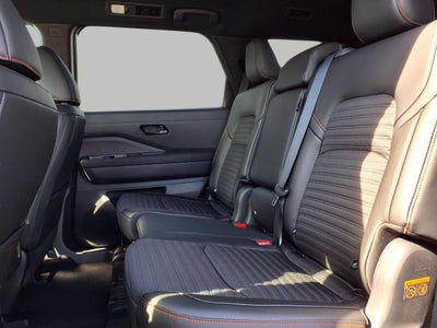 2026 Nissan Pathfinder Rock Creek®