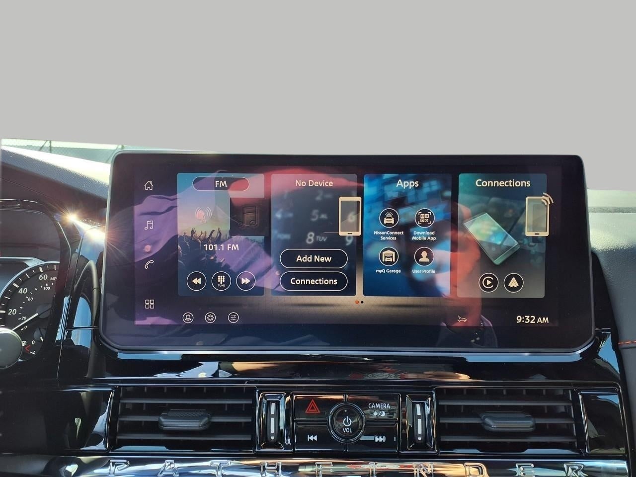2026 Nissan Pathfinder Rock Creek 4WD