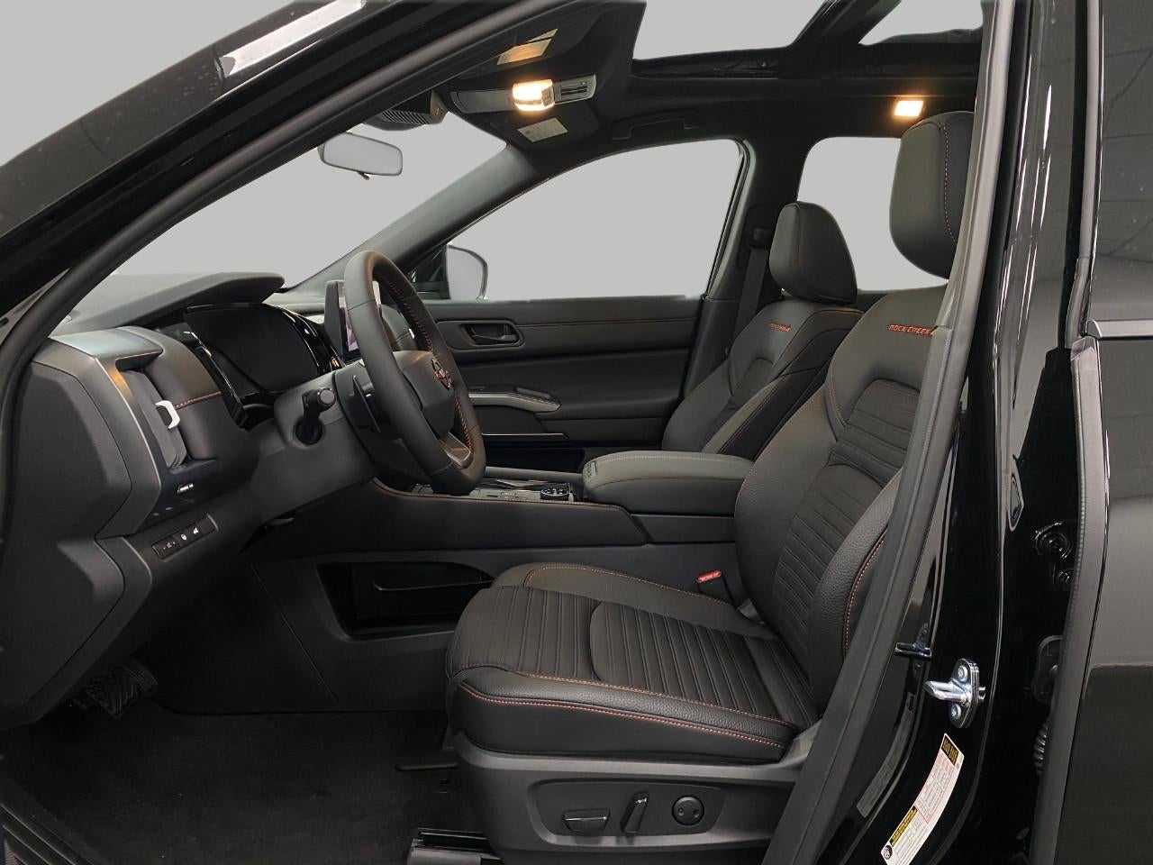 2026 Nissan Pathfinder Rock Creek 4WD