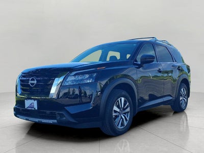 2025 Nissan Pathfinder SL 4WD