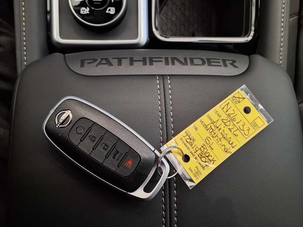 2026 Nissan Pathfinder SL