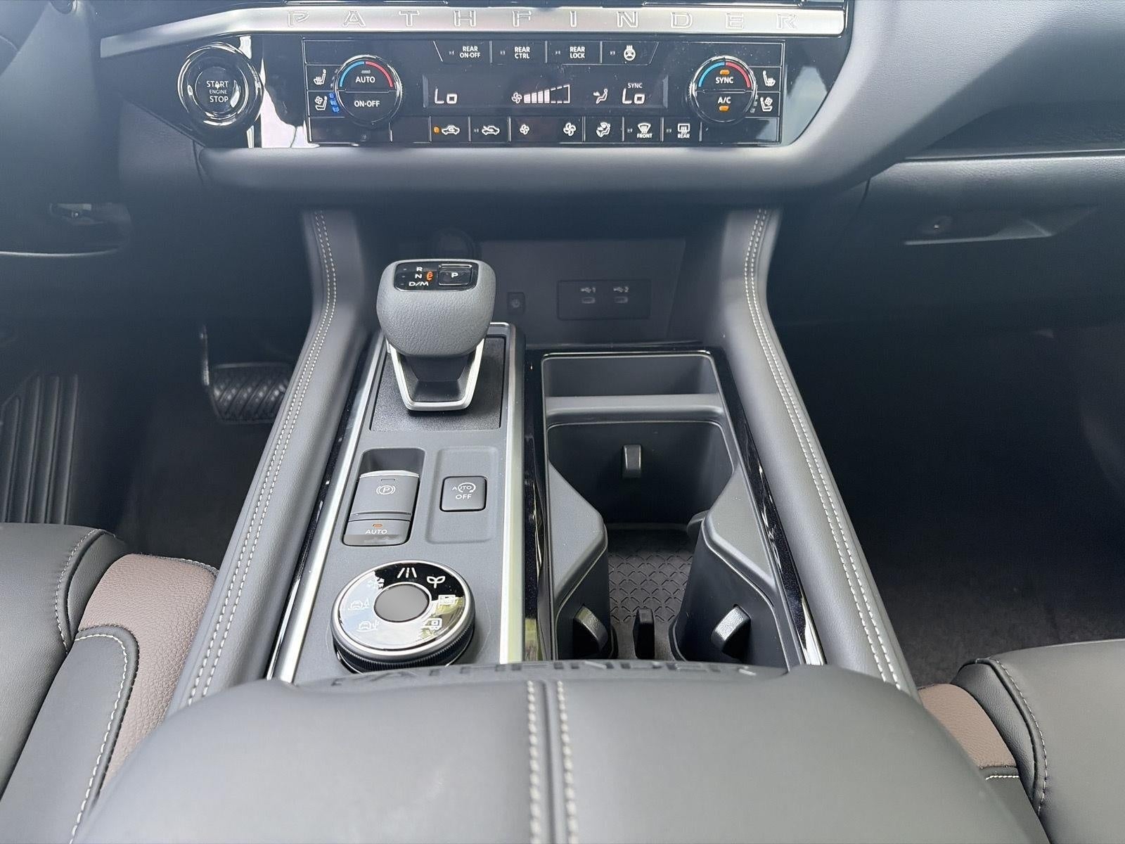 2026 Nissan Pathfinder Platinum 4WD