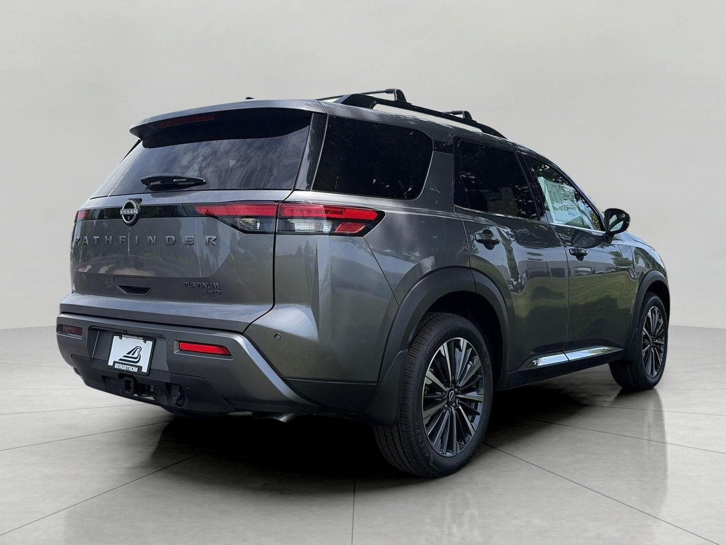 2026 Nissan Pathfinder Platinum 4WD