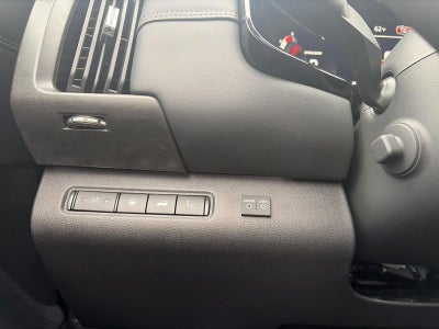 2026 Nissan Pathfinder Platinum 4WD