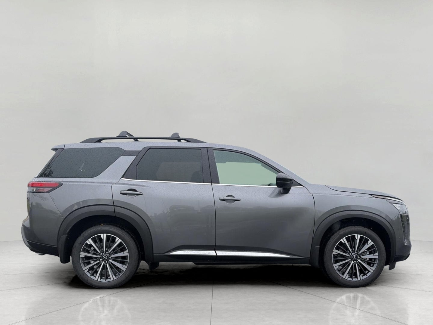 2026 Nissan Pathfinder Platinum 4WD