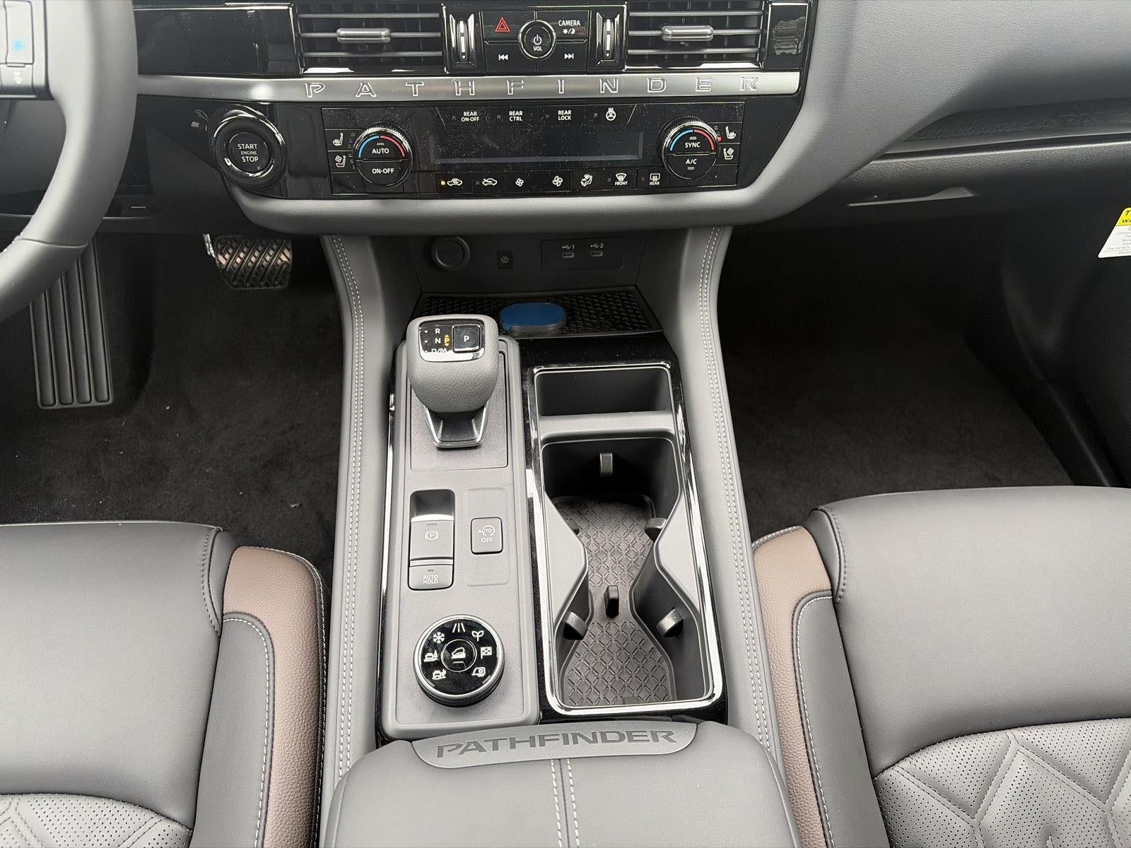 2026 Nissan Pathfinder Platinum 4WD