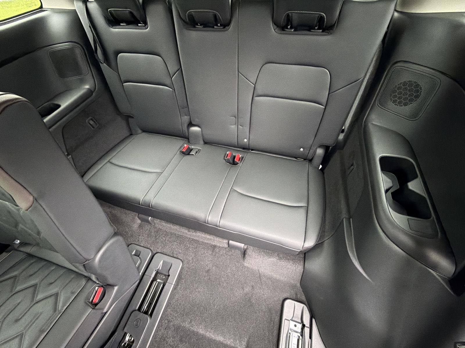 2026 Nissan Pathfinder Platinum 4WD