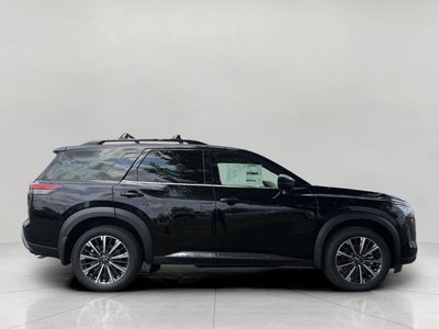 2026 Nissan Pathfinder Platinum 4WD