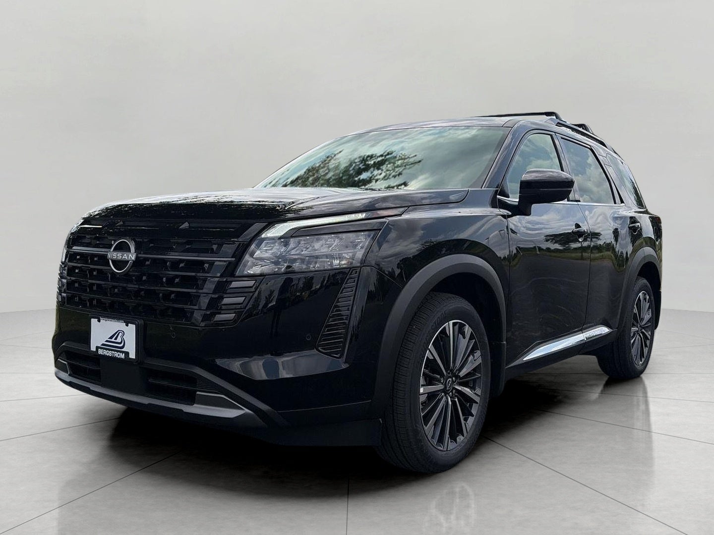 2026 Nissan Pathfinder Platinum 4WD
