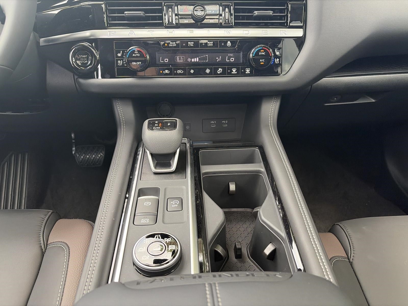 2026 Nissan Pathfinder Platinum 4WD