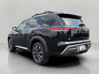 2026 Nissan Pathfinder Platinum 4WD
