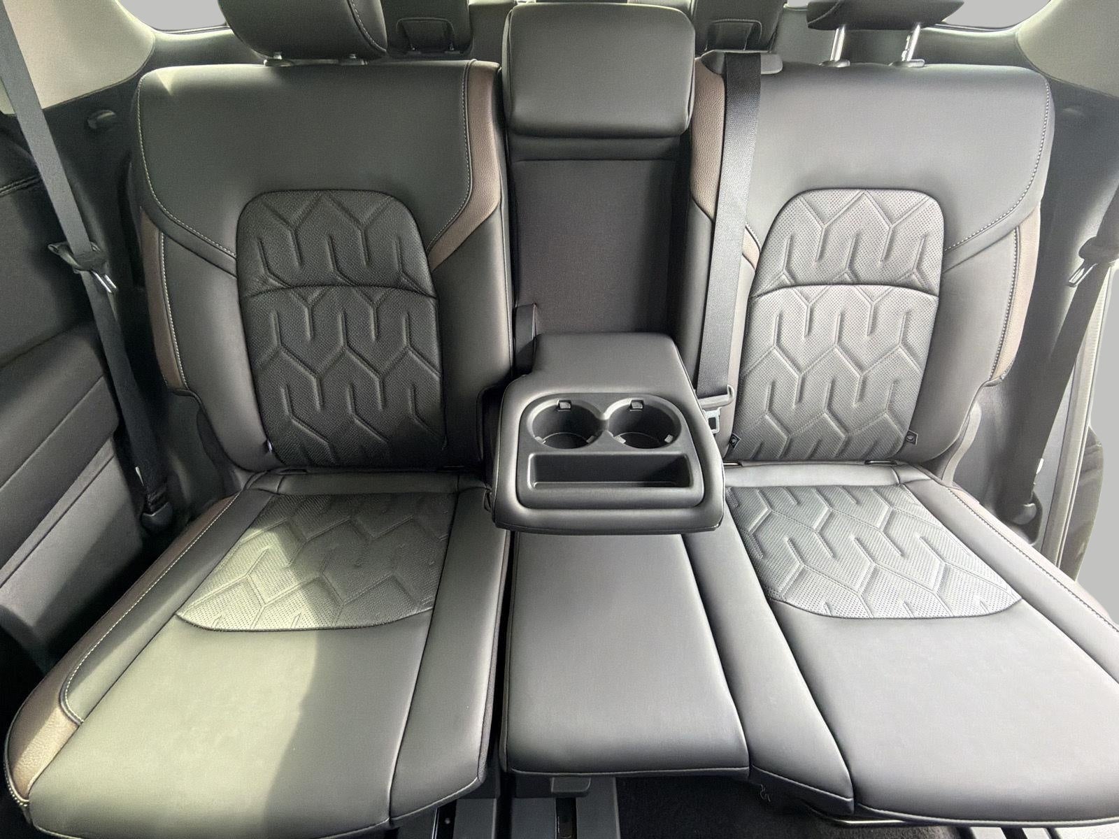 2026 Nissan Pathfinder Platinum 4WD