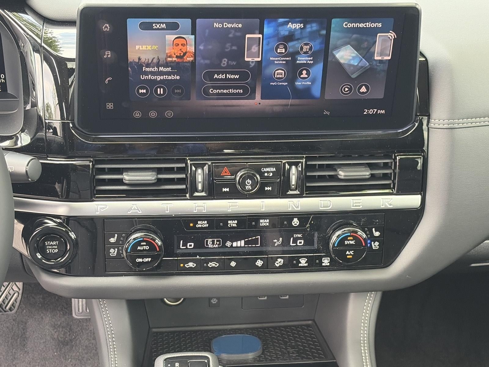2026 Nissan Pathfinder Platinum 4WD