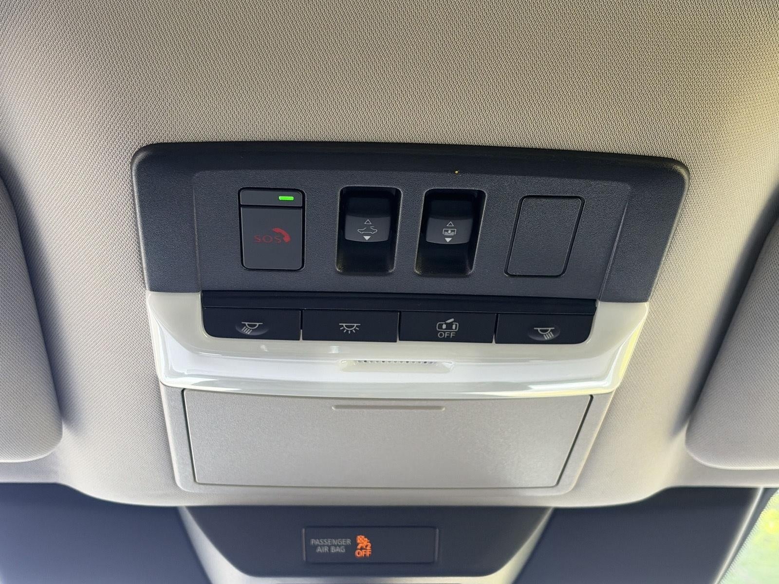 2025 Nissan Pathfinder Platinum 4WD