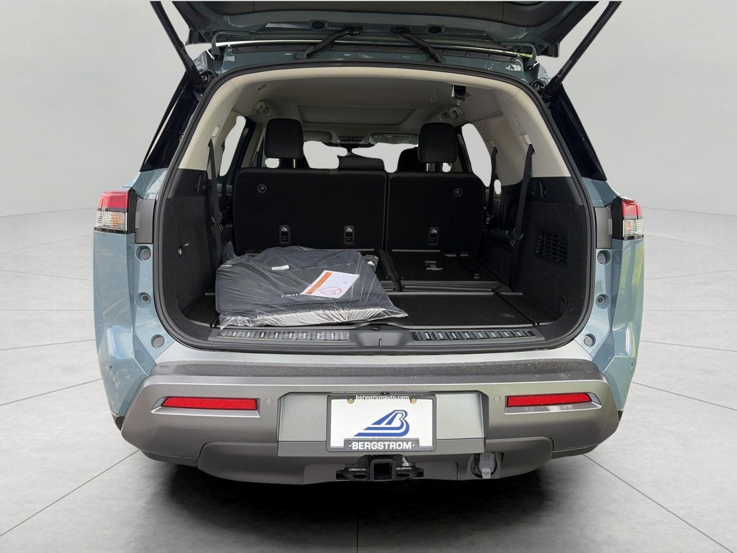 2026 Nissan Pathfinder Platinum 4WD