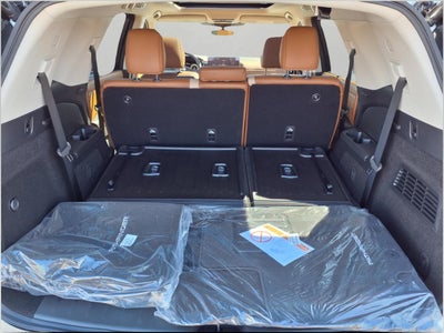 2026 Nissan Pathfinder Platinum 4WD