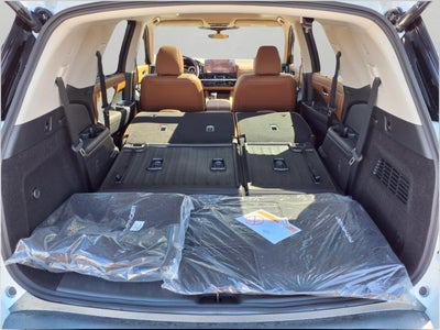 2026 Nissan Pathfinder Platinum 4WD