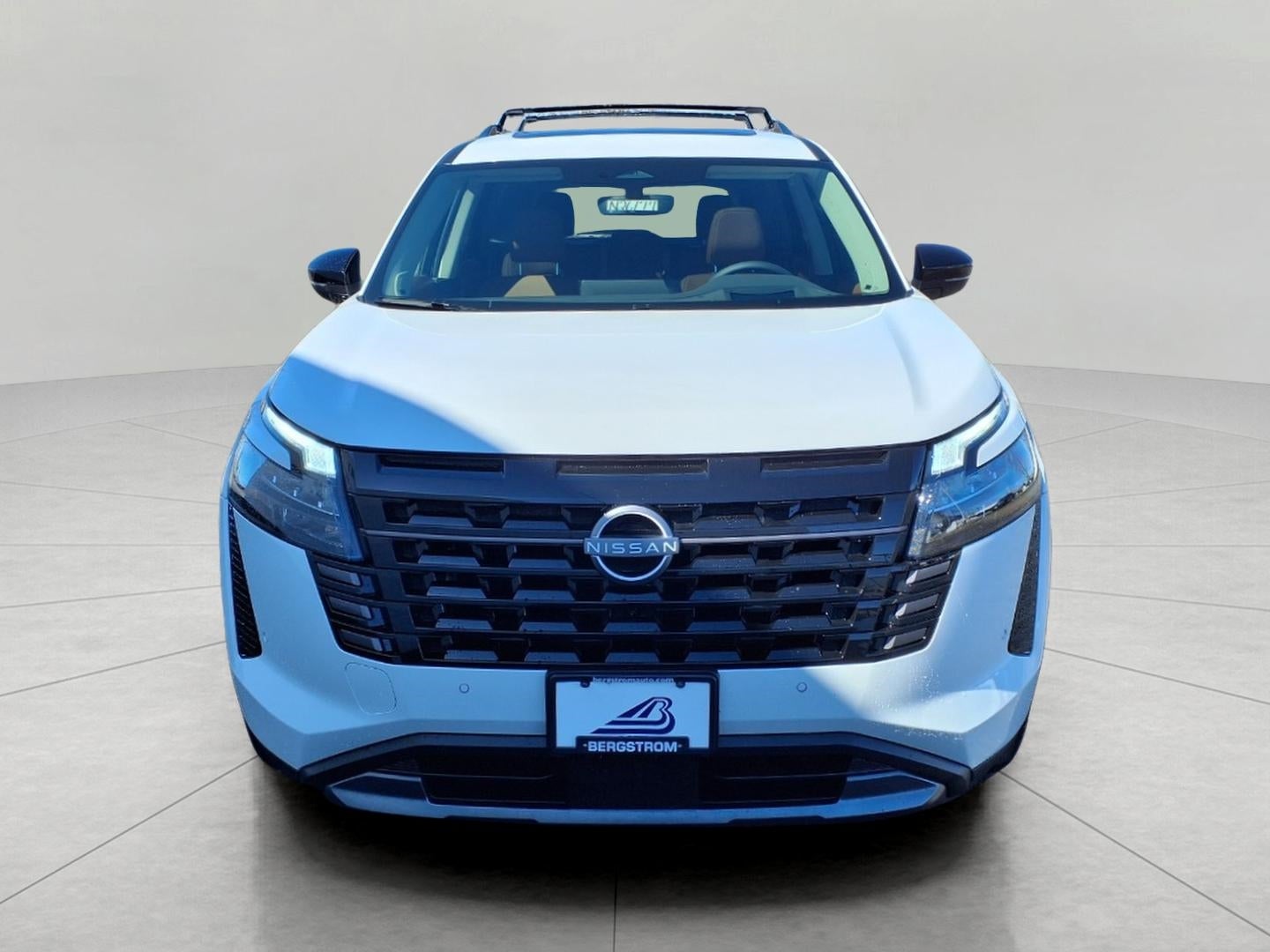 2026 Nissan Pathfinder Platinum 4WD