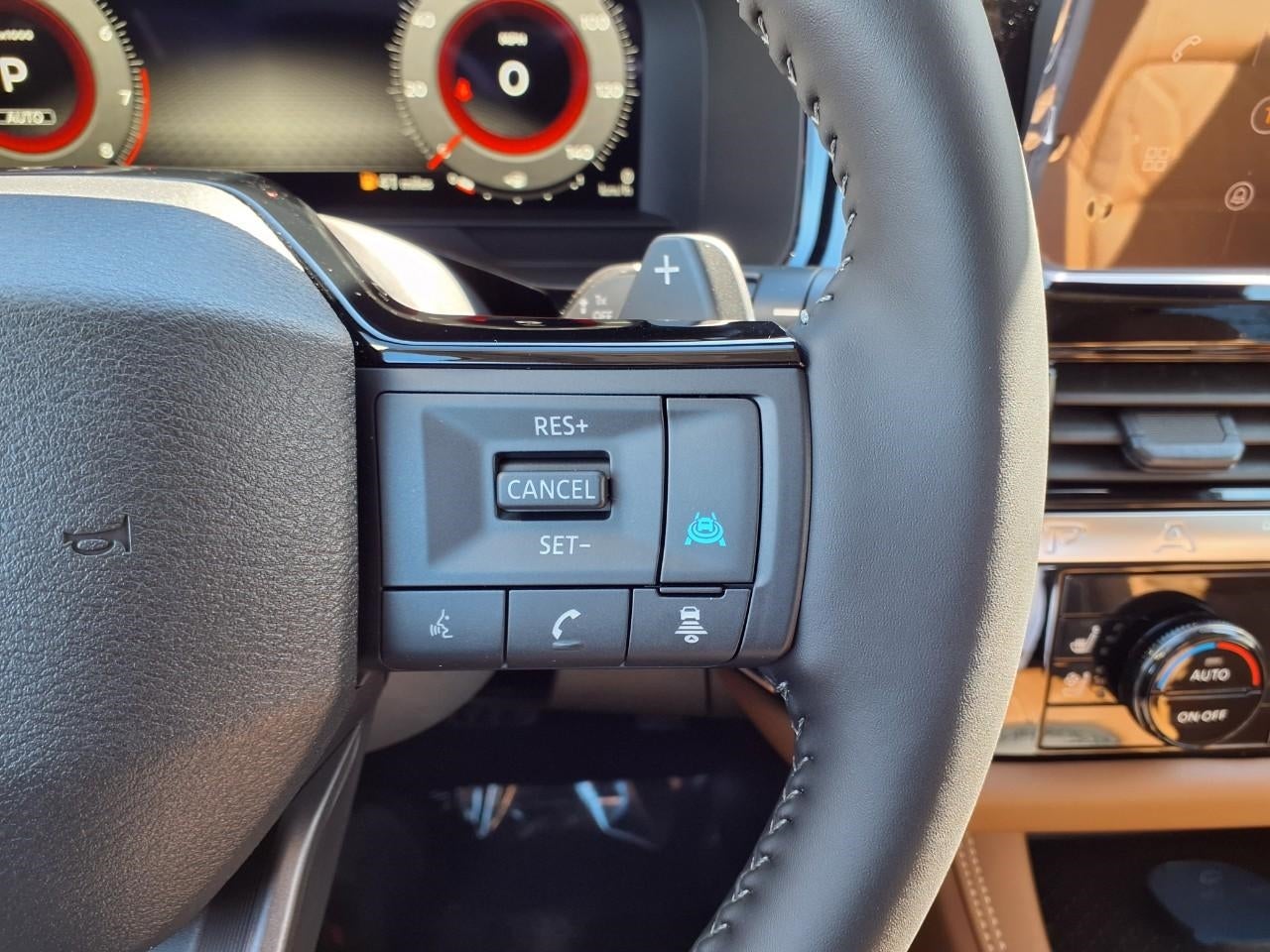 2026 Nissan Pathfinder Platinum 4WD