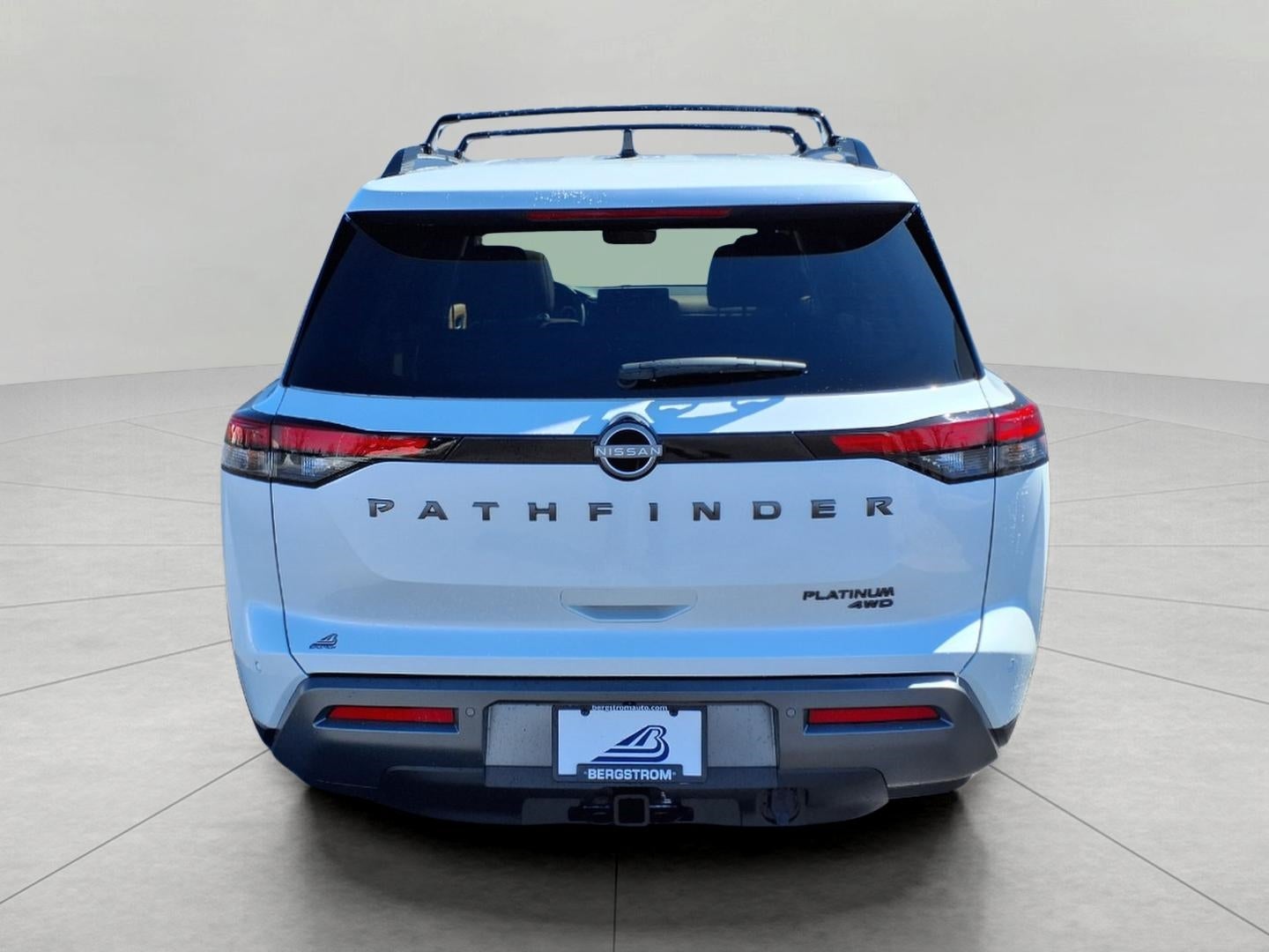 2026 Nissan Pathfinder Platinum 4WD