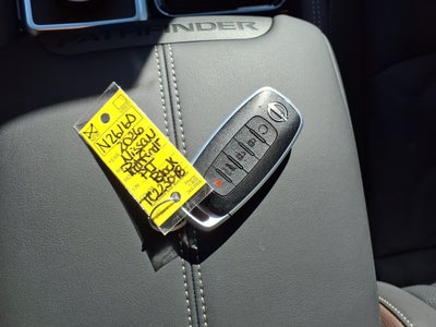 2026 Nissan Pathfinder Platinum