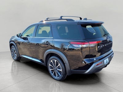2026 Nissan Pathfinder Platinum 4WD
