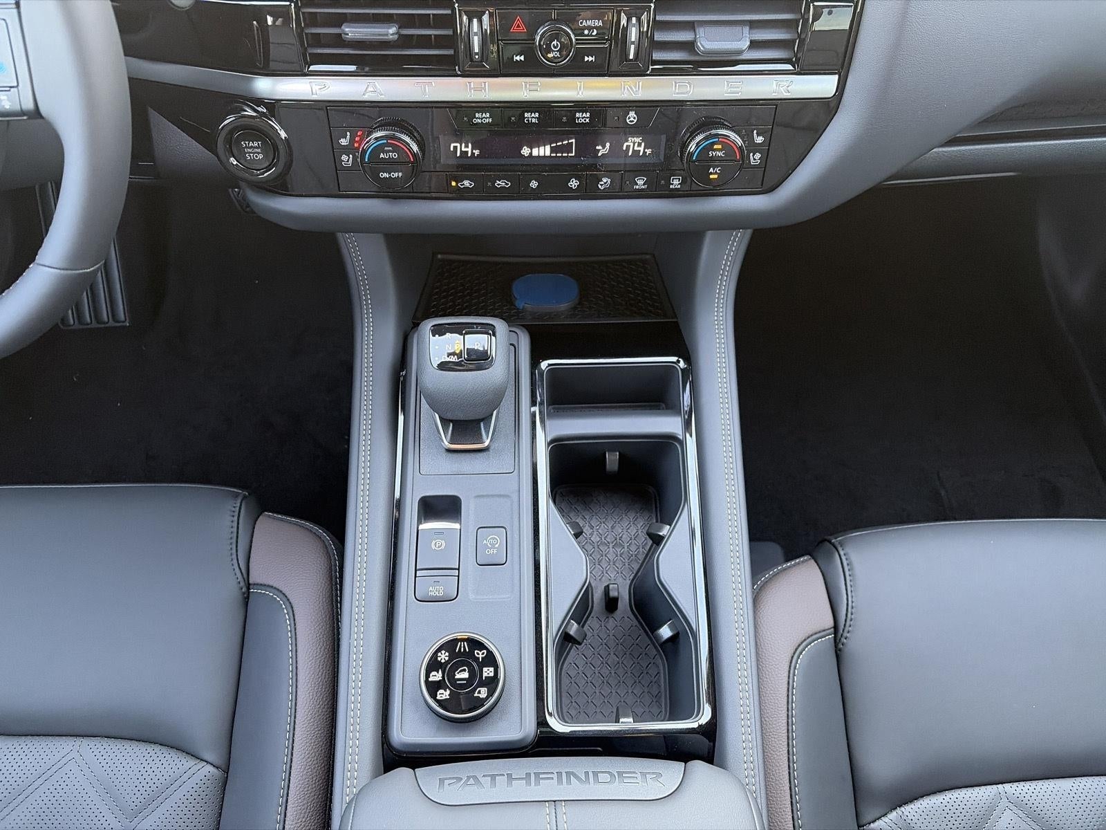 2026 Nissan Pathfinder Platinum 4WD