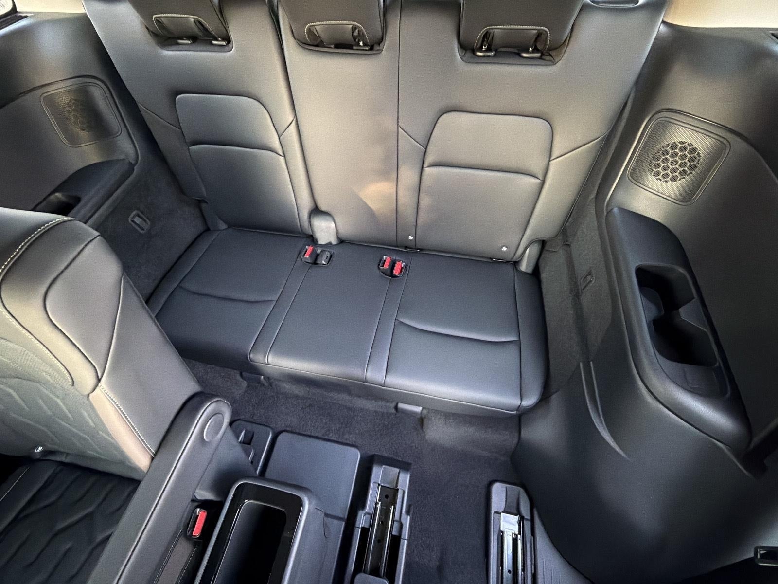 2026 Nissan Pathfinder Platinum 4WD