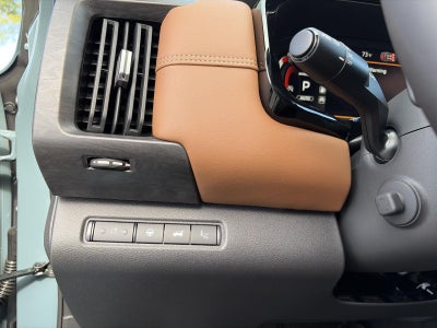 2026 Nissan Pathfinder Platinum 4WD