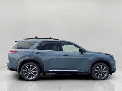 2026 Nissan Pathfinder Platinum 4WD