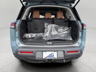 2026 Nissan Pathfinder Platinum 4WD