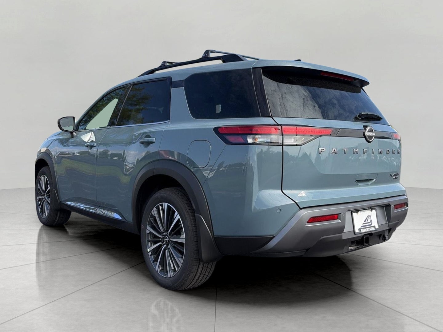 2026 Nissan Pathfinder Platinum 4WD