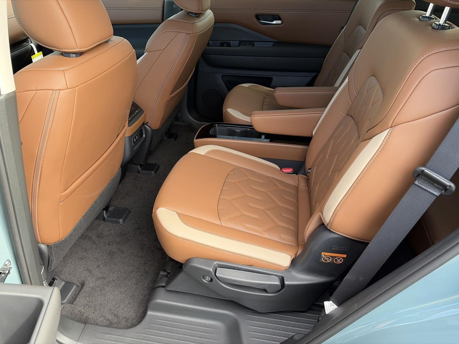 2026 Nissan Pathfinder Platinum 4WD