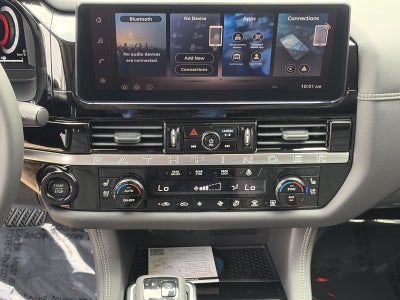 2026 Nissan Pathfinder Platinum 4WD