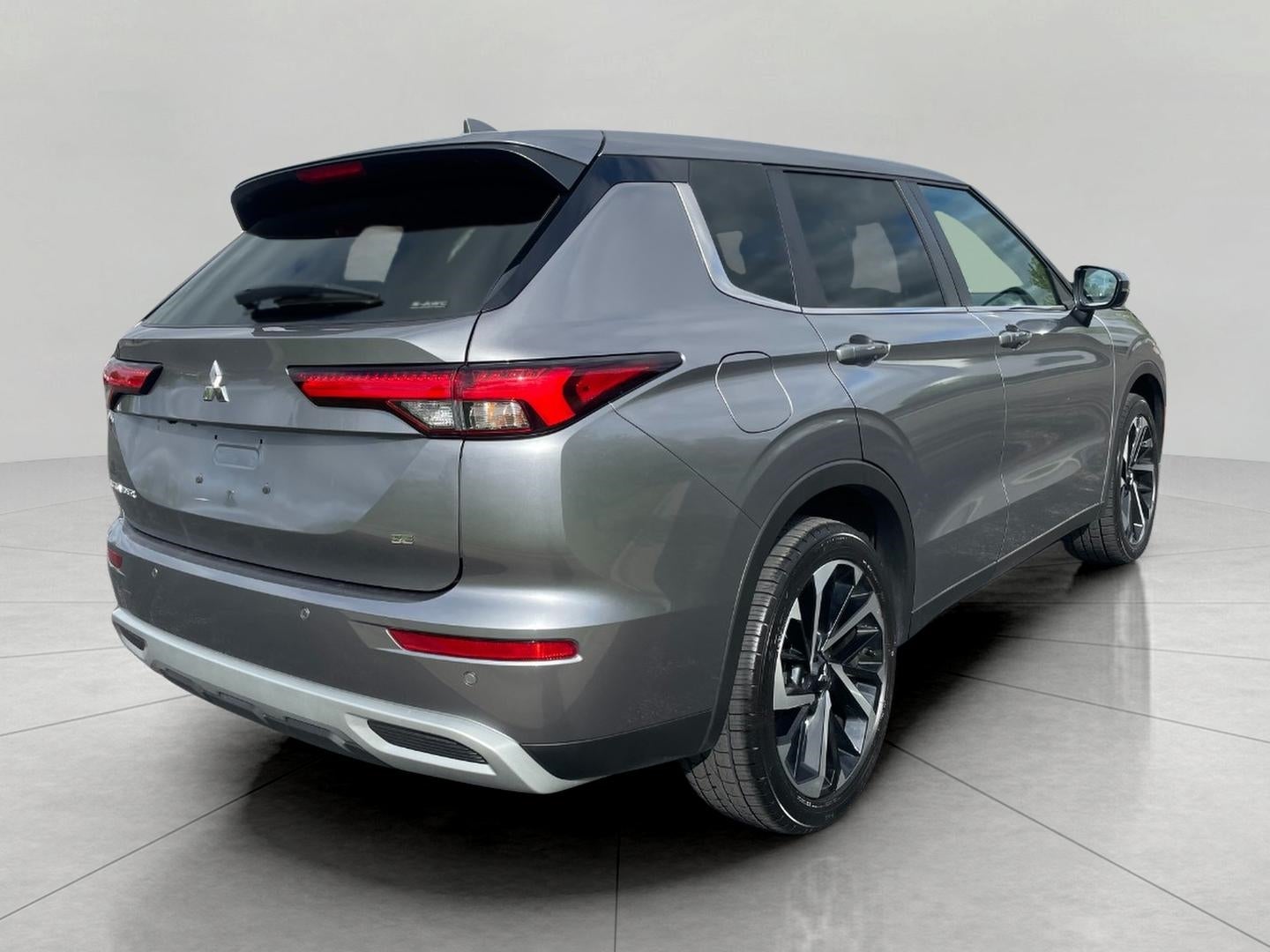 2022 Mitsubishi Outlander SE S-AWC