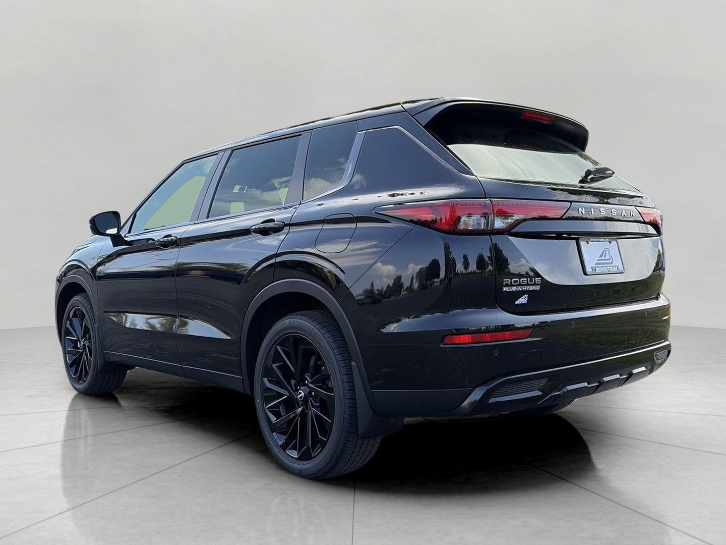 2026 Nissan Rogue Plug-In Hybrid AWD SL