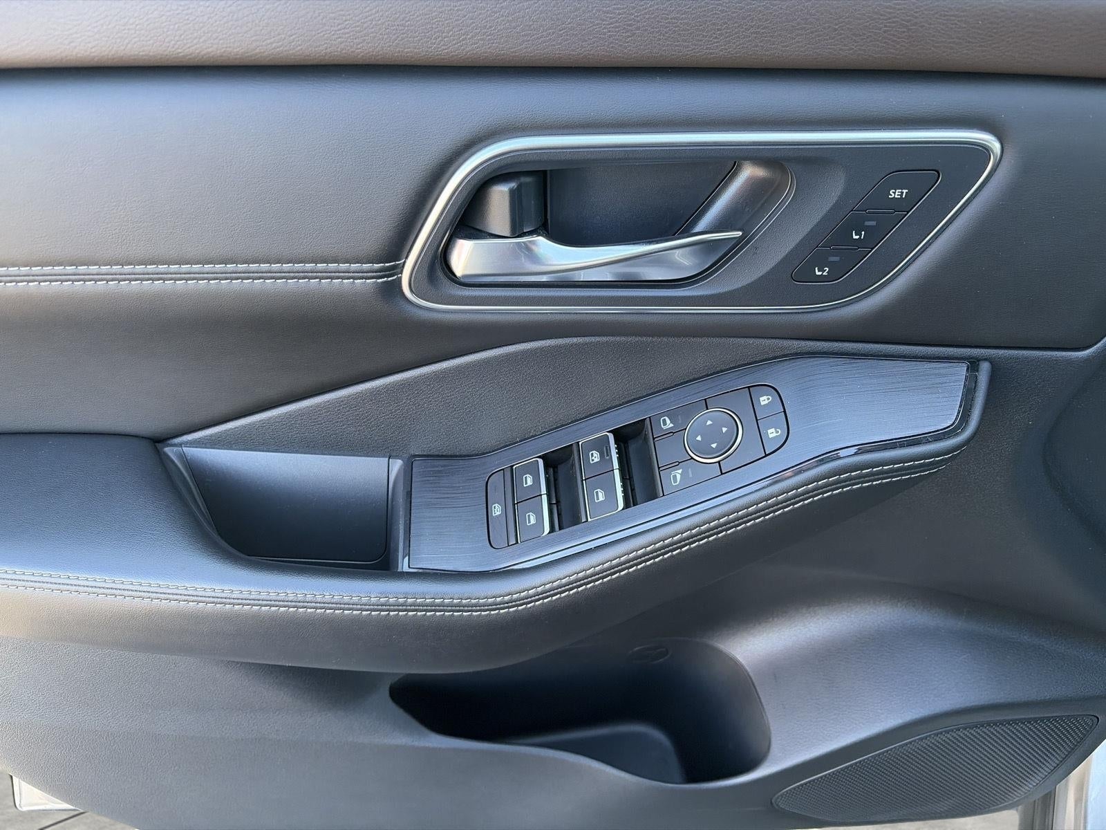 2021 Nissan Rogue AWD SL