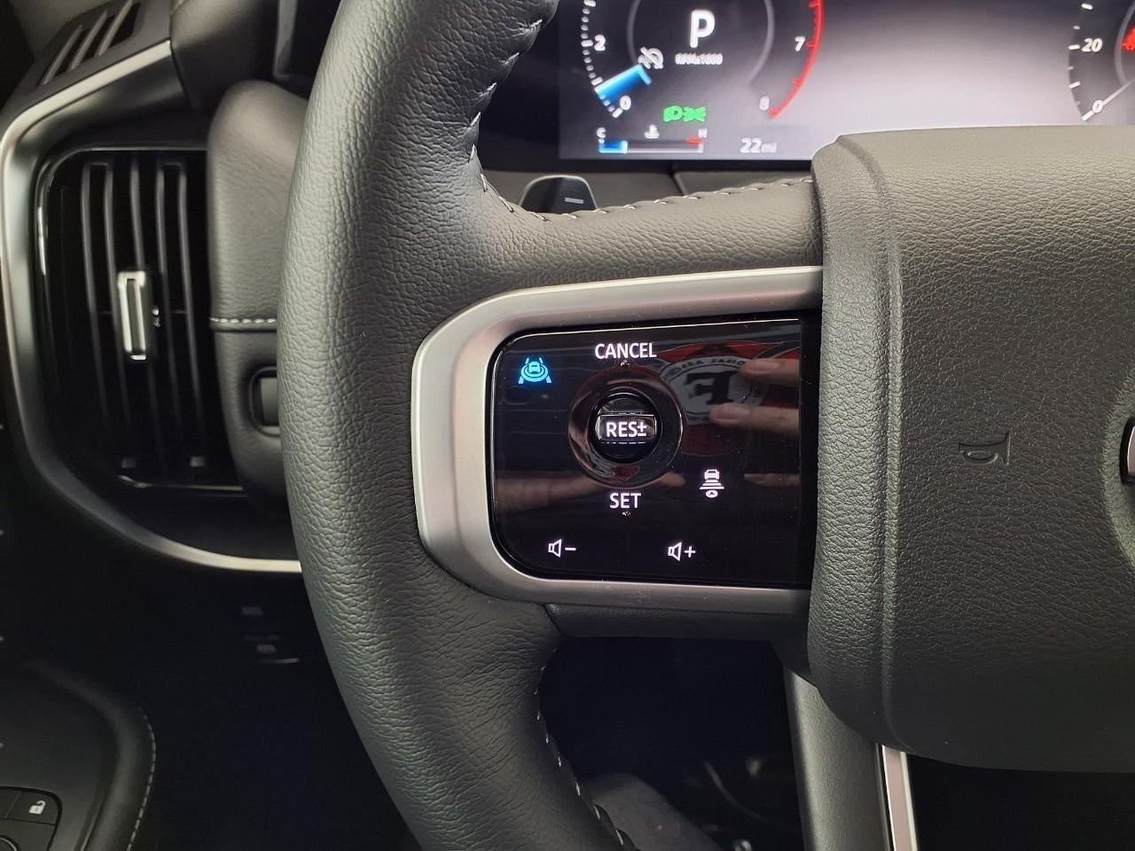 2026 Nissan Armada 4x4 SV