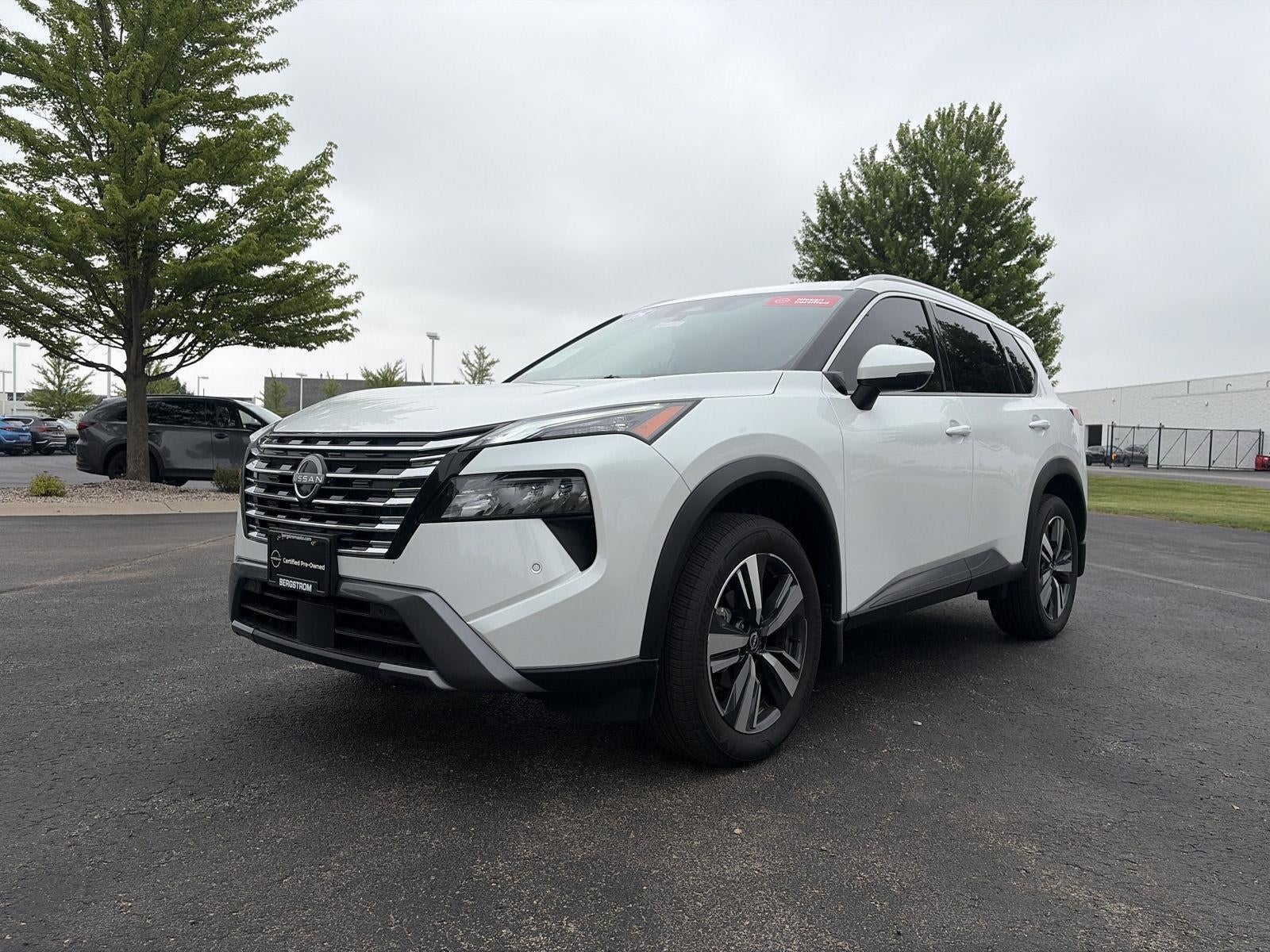 2025 Nissan Rogue AWD SL