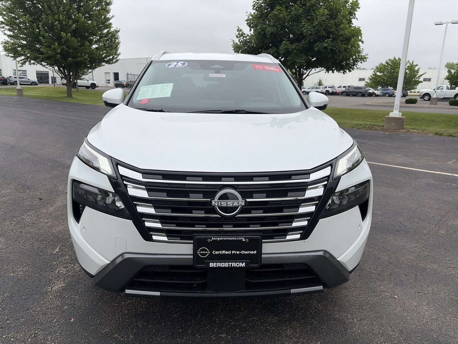 2025 Nissan Rogue AWD SL