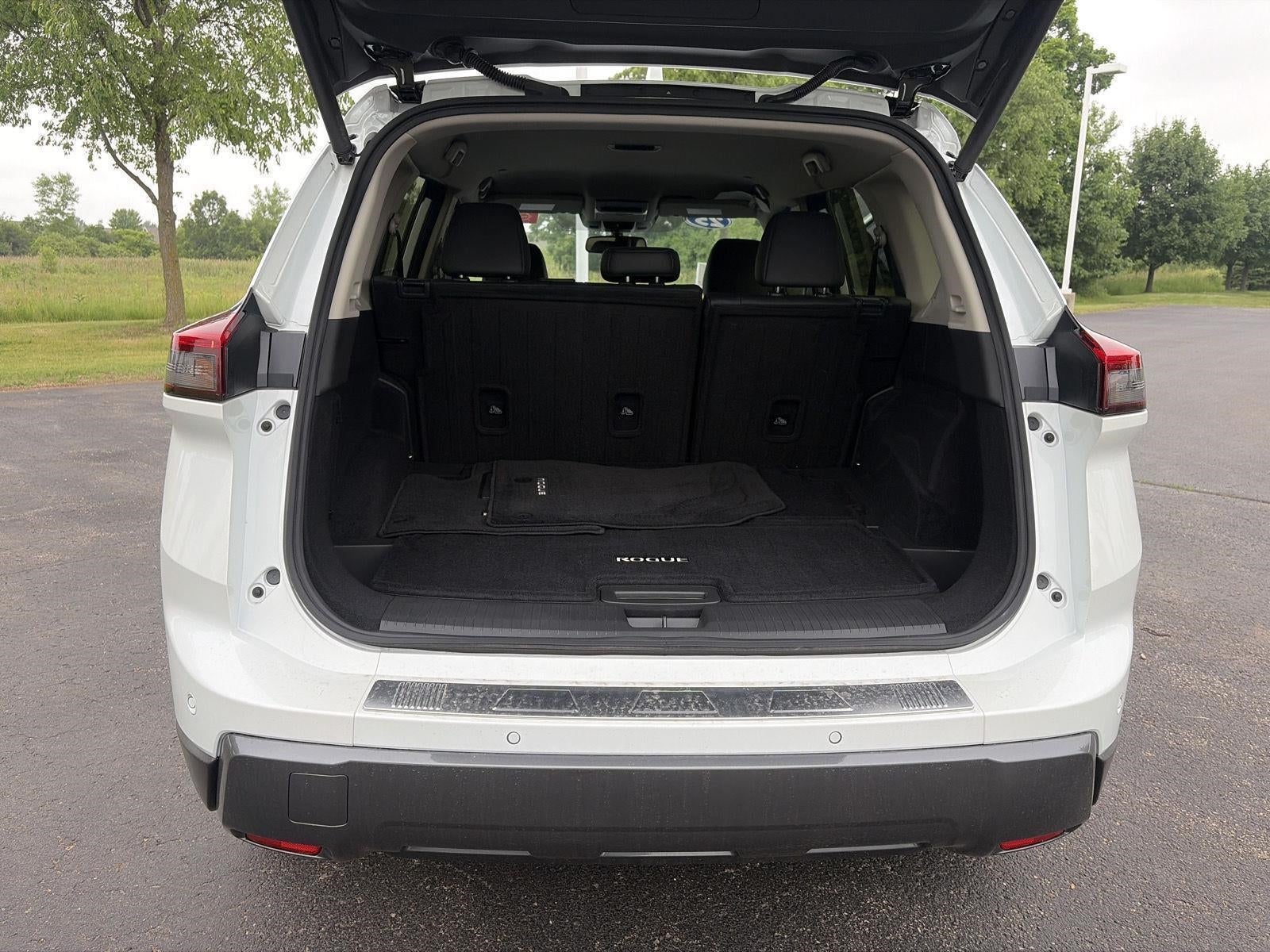 2025 Nissan Rogue AWD SL