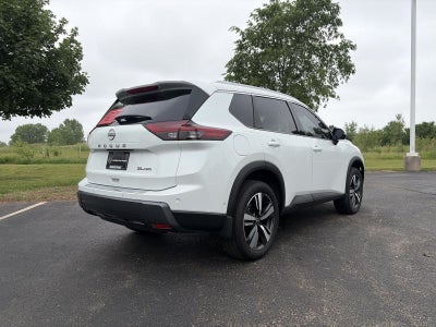 2025 Nissan Rogue AWD SL