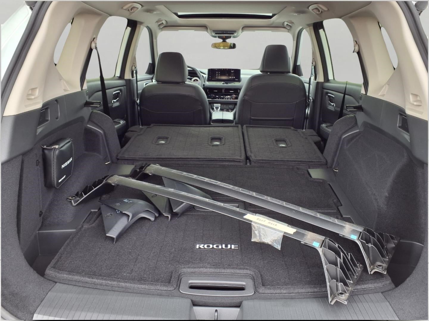 2025 Nissan Rogue AWD Platinum