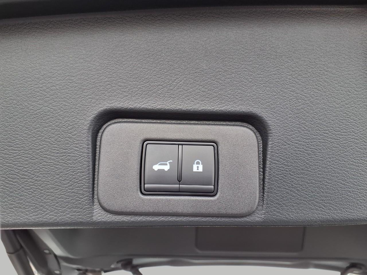 2025 Nissan Rogue AWD Platinum