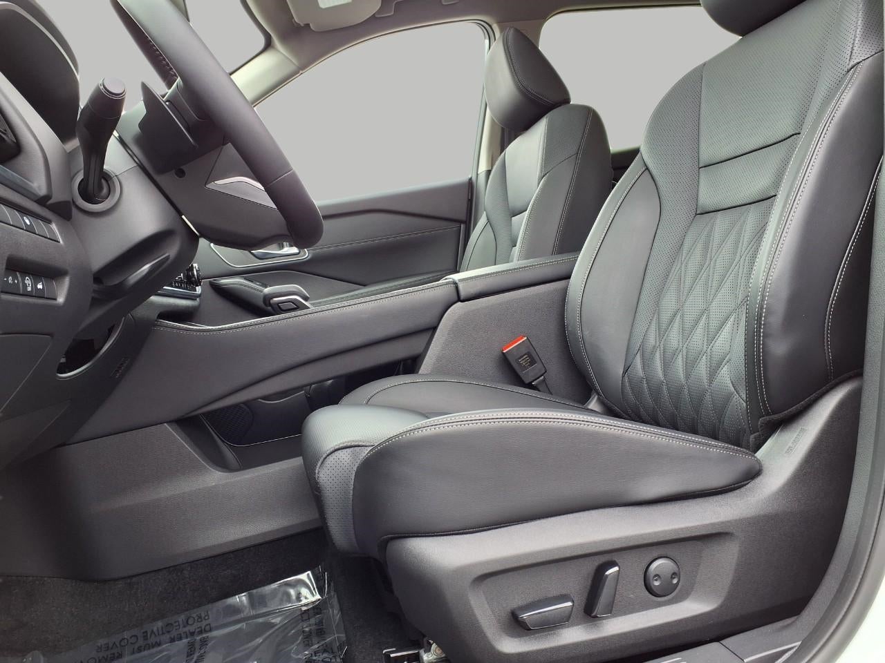 2025 Nissan Rogue AWD Platinum