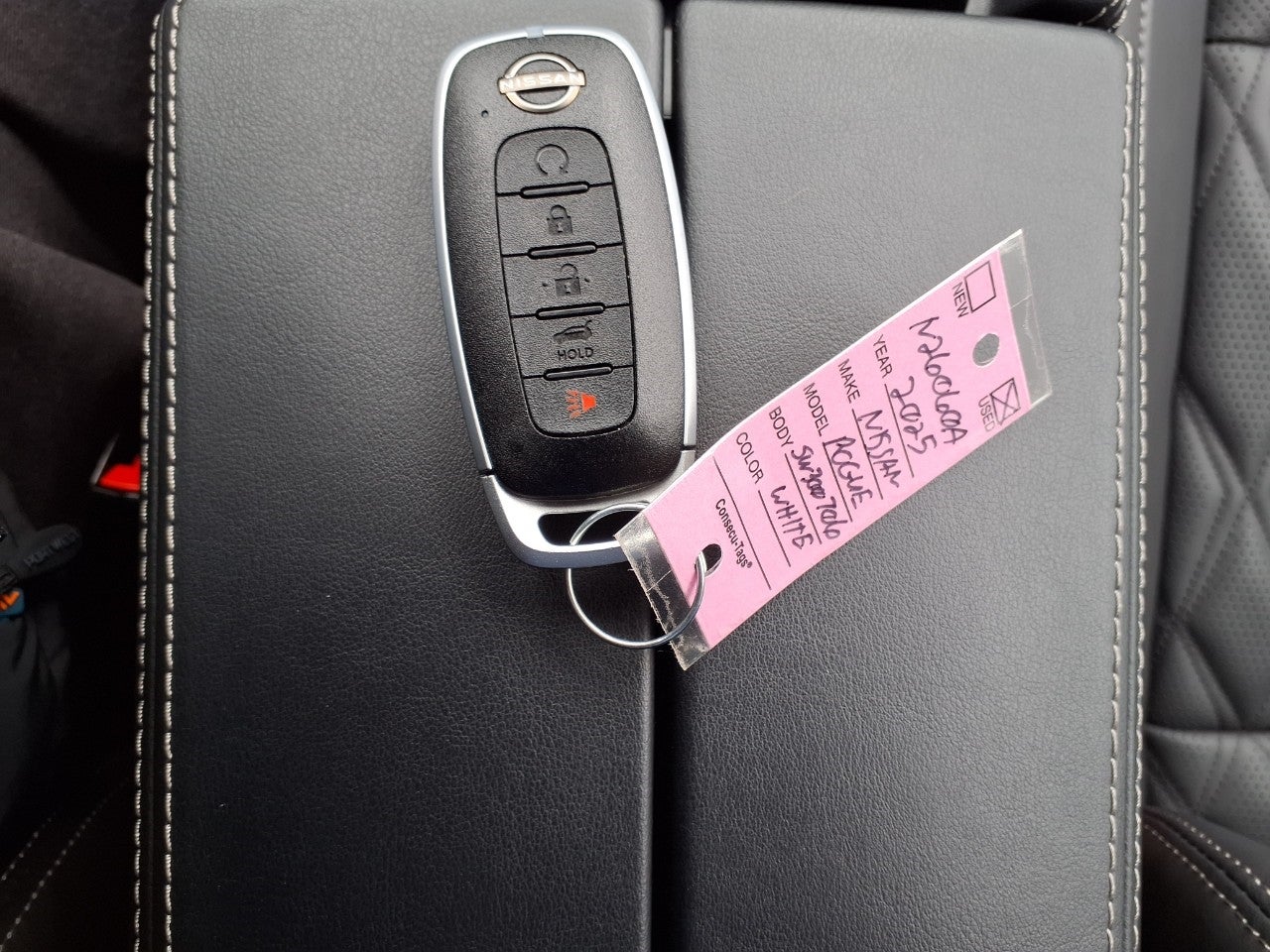 2025 Nissan Rogue AWD Platinum