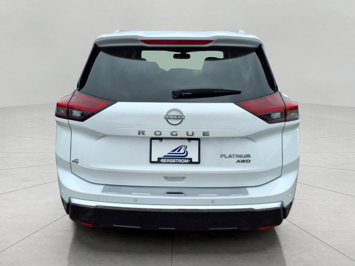 2025 Nissan Rogue AWD Platinum