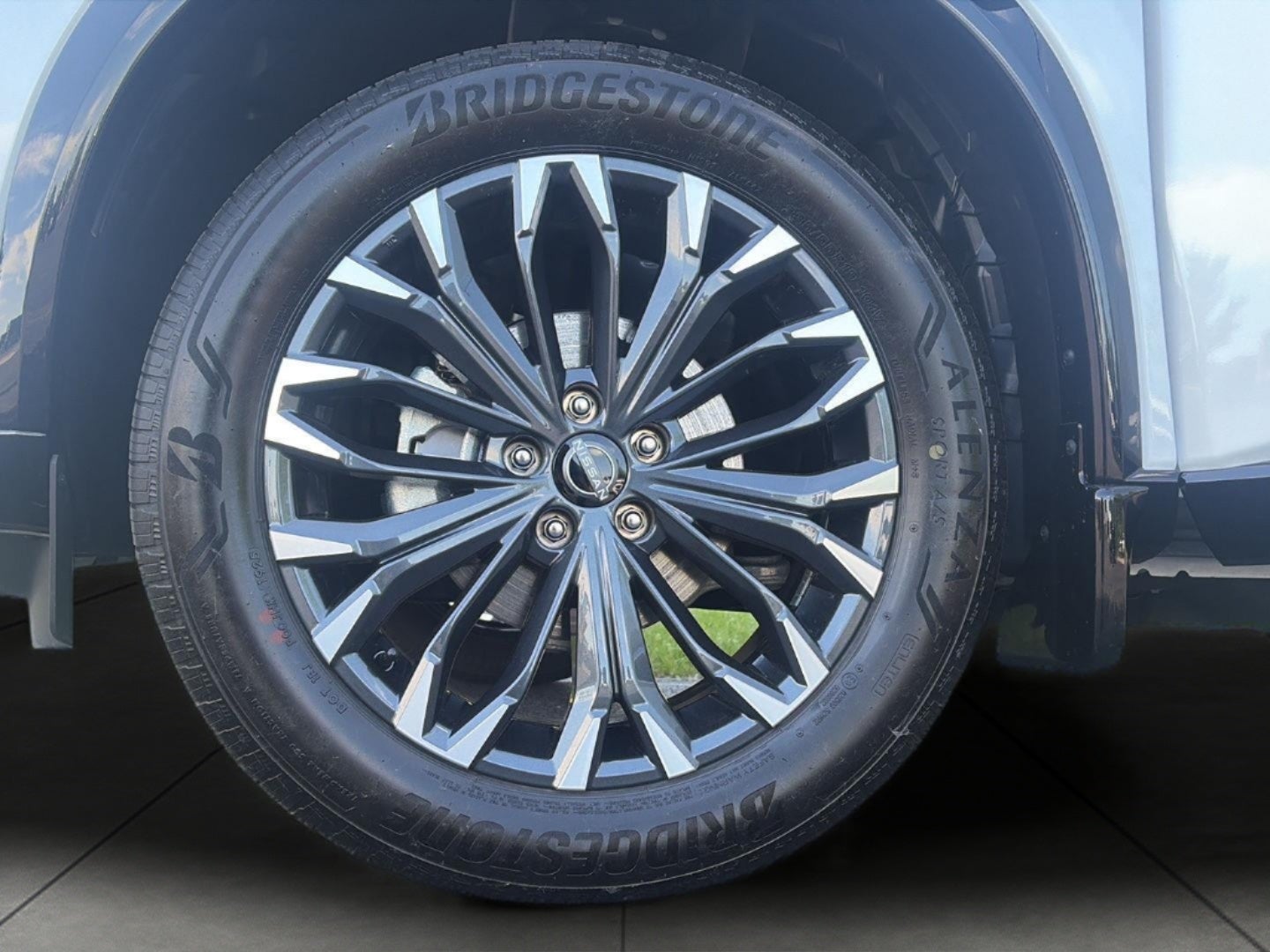 2025 Nissan Rogue AWD Platinum